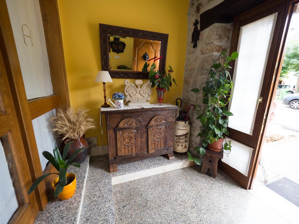 Casa Rural Martxoenea Landetxea Hotel Arruazu Eksteriør billede